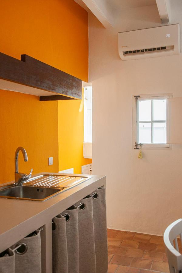 971 Hotel Con Encanto Ciutadella  Exterior photo